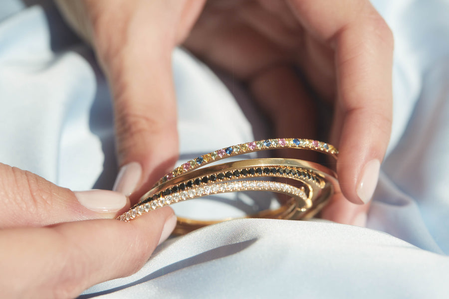 Mini Bangle black diamonds