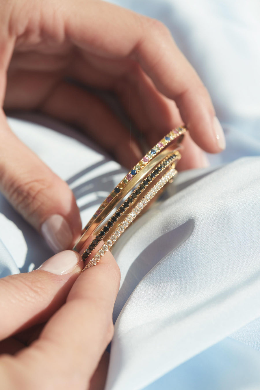 Mini Bangle emeralds